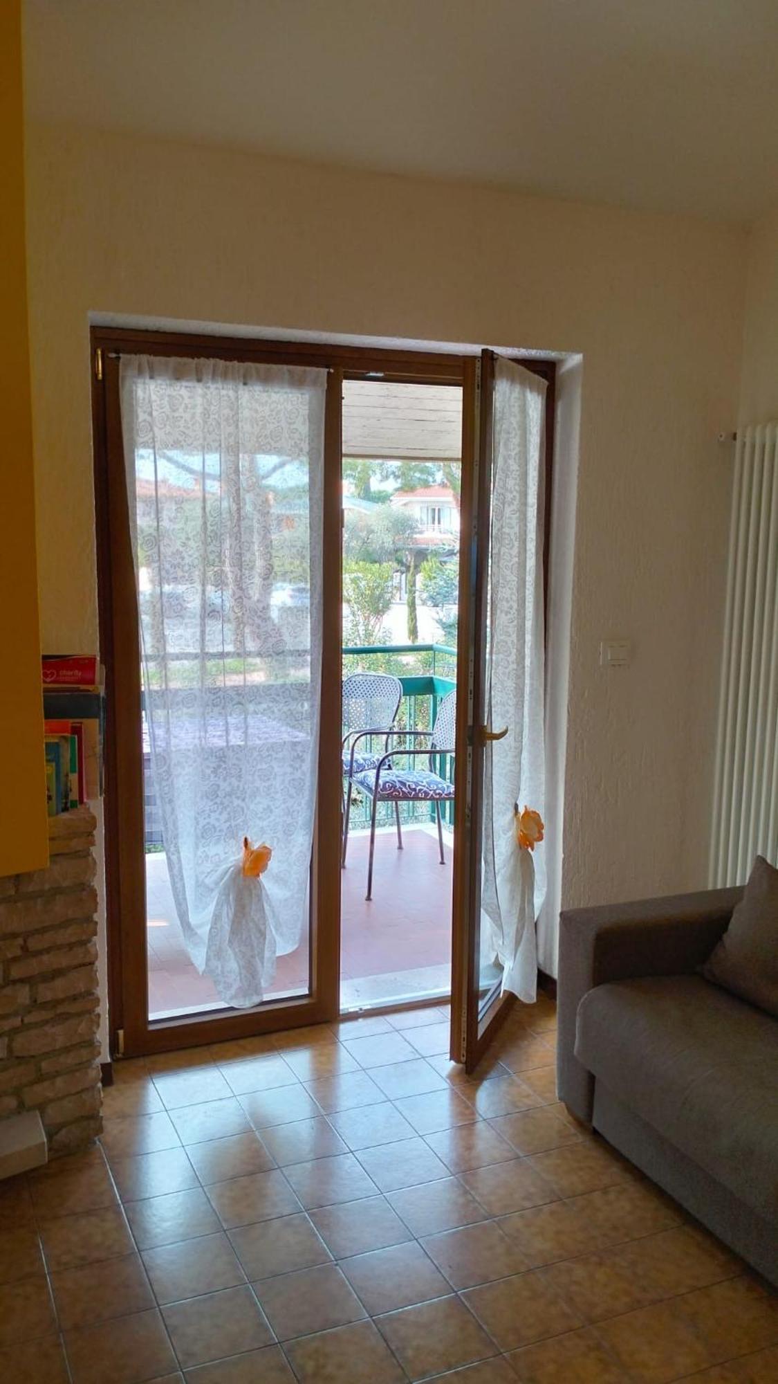 Casa Vacanza Clavel Cin Apartment Sirmione Phòng bức ảnh