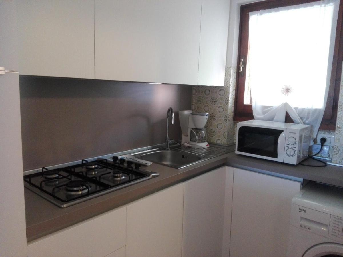 Casa Vacanza Clavel Cin Apartment Sirmione Ngoại thất bức ảnh