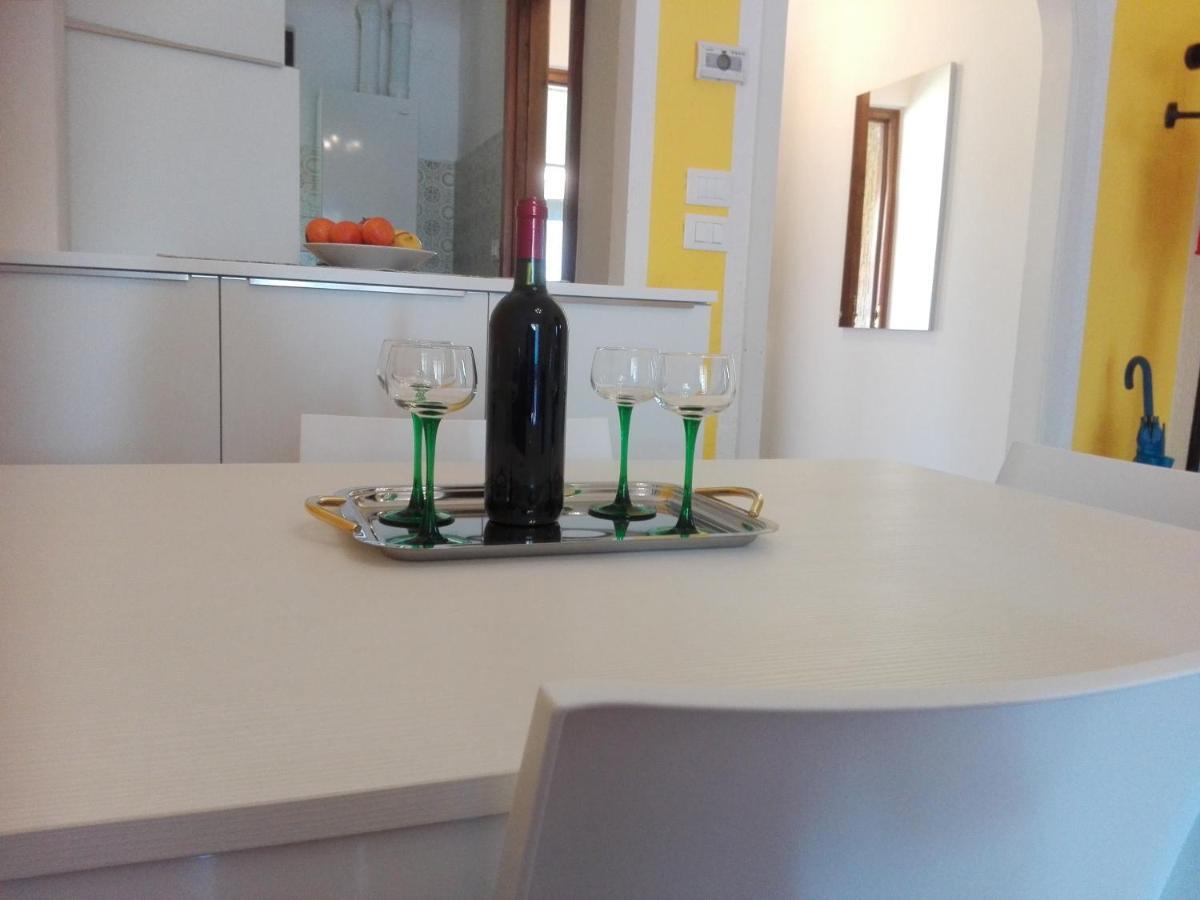Casa Vacanza Clavel Cin Apartment Sirmione Ngoại thất bức ảnh